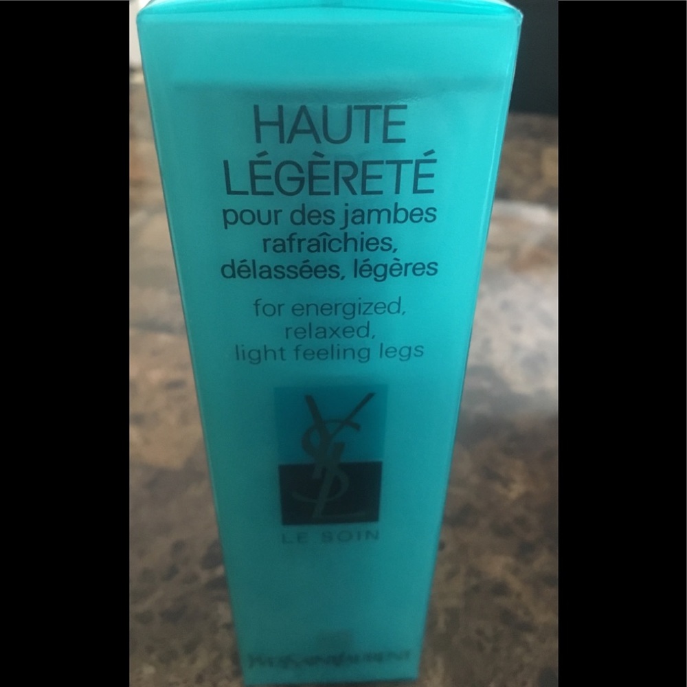 YSL Haute Legerete LEG cream - energizing & light